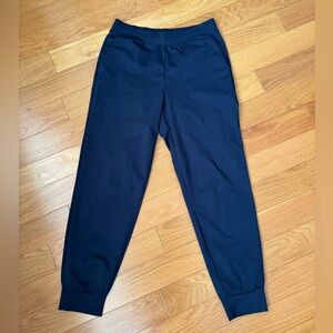 Uniqlo women’s Airism joggers in navy blue size M!